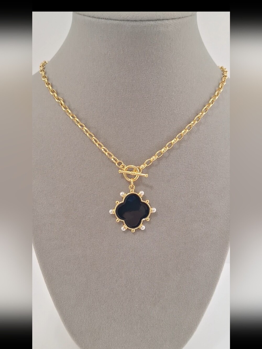 Black Onyx Clover Pendant Necklace